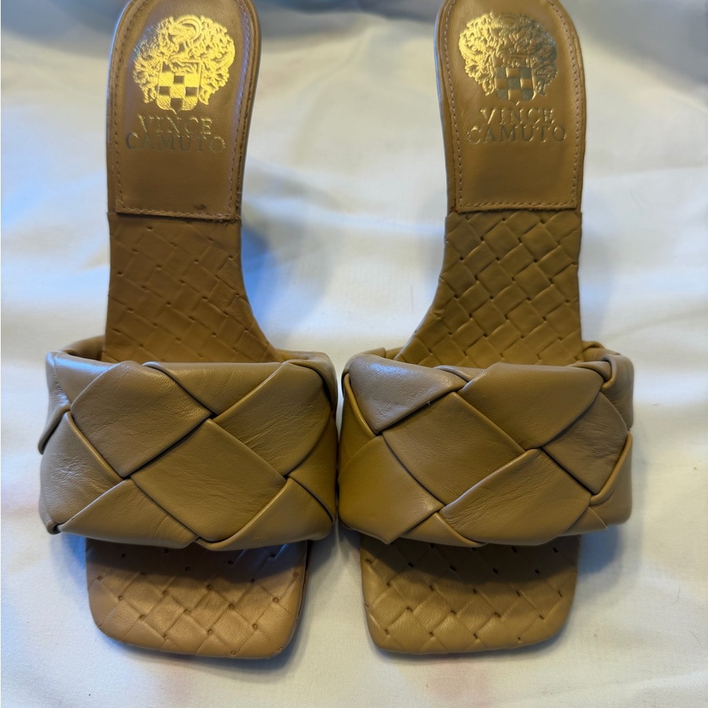 Vince Camuto Women's Brown Woven Sandals